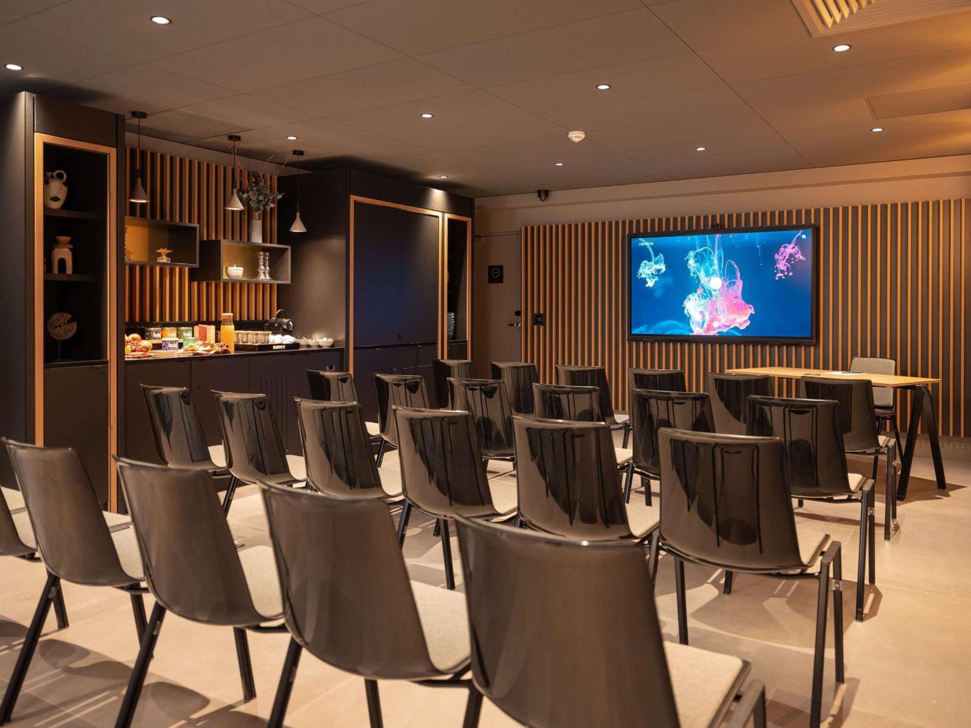 Novotel Paris Val De Fontenay ภายนอก รูปภาพ
