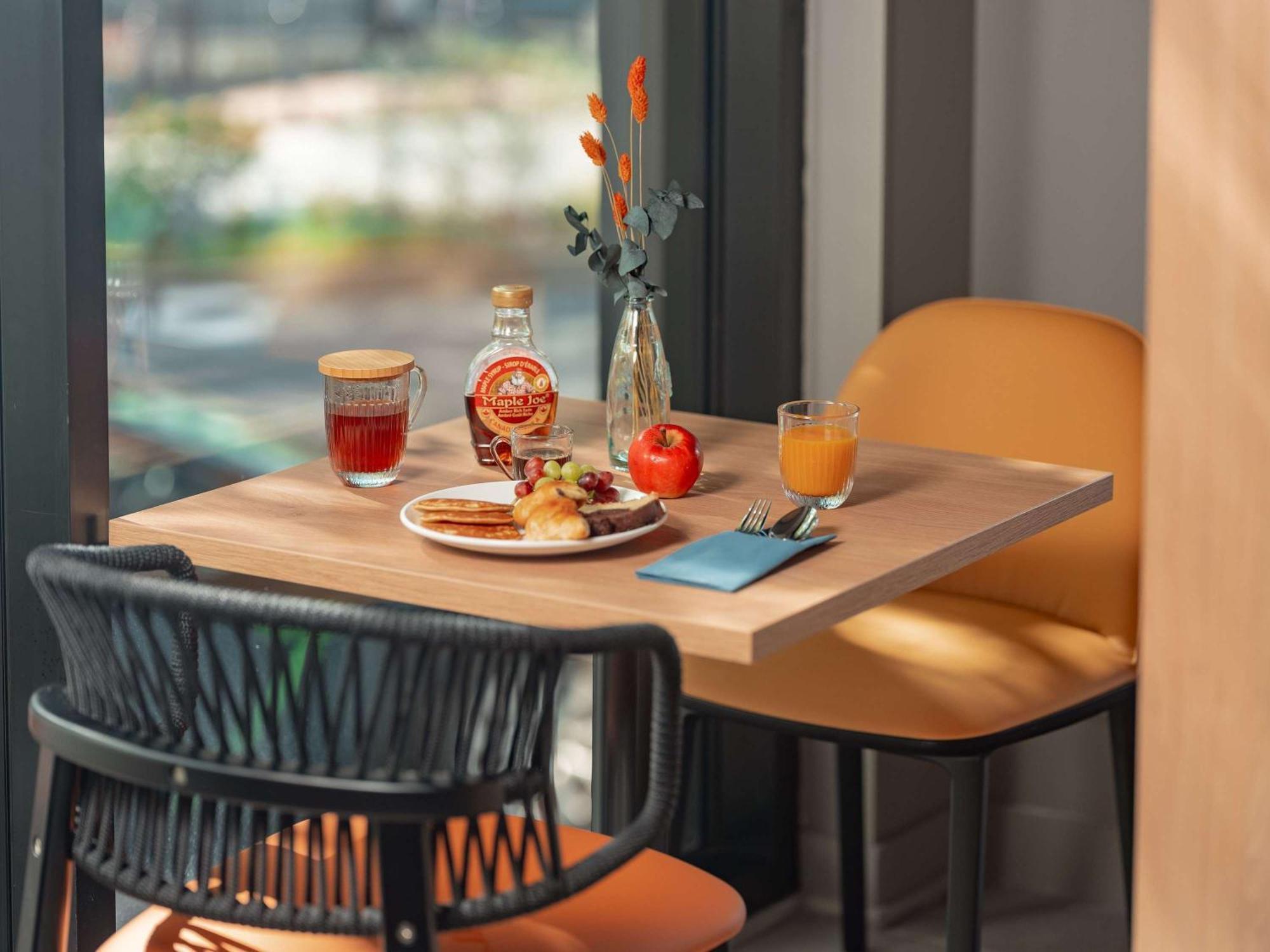 Novotel Paris Val De Fontenay ภายนอก รูปภาพ